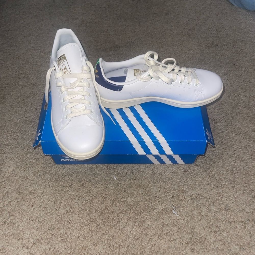 Adidas Stans Smith sneakers